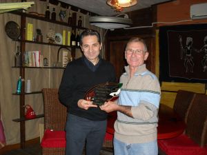 Il presidente della Moser Raffaele Niro a destra in una premiazione