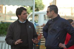 Il presidente Paolo Martino a colloquio con Mr.Lionetti (foto di Carlo Colantuono)