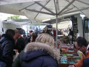 Un mercato settimana, immagine di repertorio