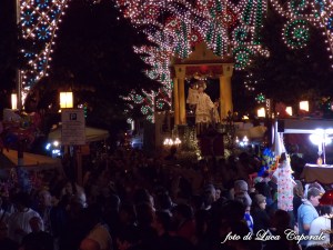 La Processione di Sant'Antonio in Piazza Nenni, foto di Luca Caporale