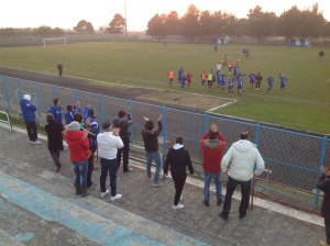 I festeggiamenti della Reali Siti a fine gara a Minervino, foto dal profilo Facebook Fedelissimi Stornarella