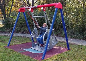 Una altalena per disabili