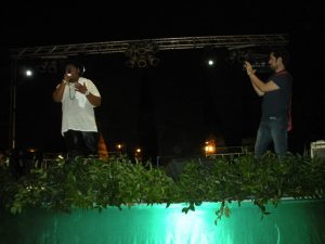 L'esibizione di Dylan Magon durante la Notte Verde, foto dal profilo Facebook di Antenna Sociale Web Tv