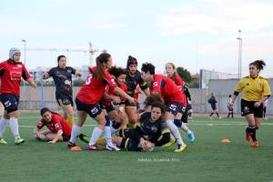 Una azione di gioco con protagonista le Rugby Girl Orta Nova, foto di Samuele Altamura