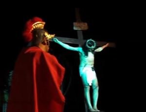 Un momento della scorsa edizione della Passione Vivente di Stornara, fonte 5 Reali Siti Web Tv