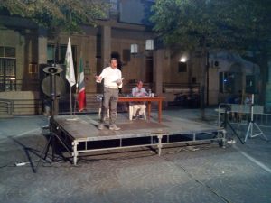 Lorenzo Annese durante il comizio dello scorso 17 Luglio