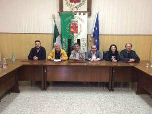 Il sindaco Rocco Calamita e la Giunta Comunale di Stornara