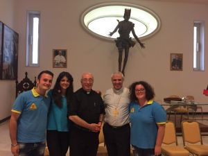 I volontari della Misericordia con Mons. Renna e Don Angelo Festa