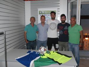 Costa, Arito e Pensa con il presidente della Real Siti Mario Fiordelisi ed il vice Peppino Rotordam