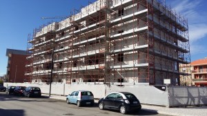 Gli alloggi in costruzione in Piazza Frasca